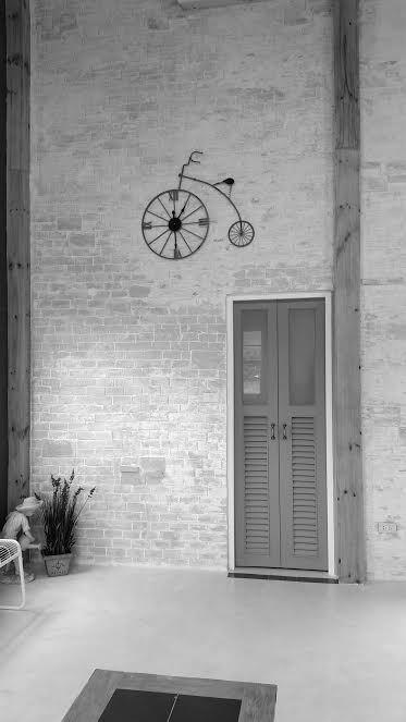 Romance - Another Story In Pai Quarto foto